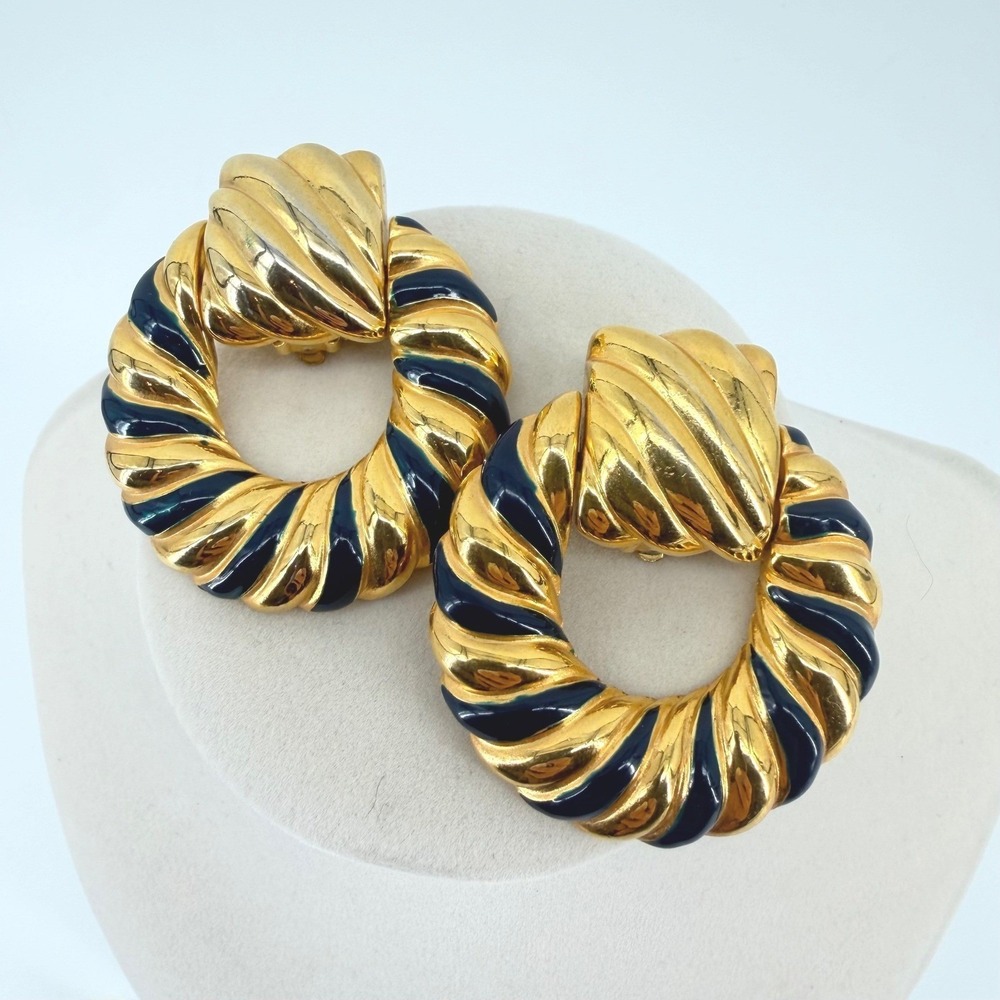 Vintage Gold Navy Blue Enamel Twisted Door Knocker Clip On Statement Earrings - Picture 5 of 5